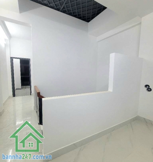 CHỈ 7,6 TỶ – NHÀ 5 TẦNG – NGANG 4,3M – 6 PHÒNG NGỦ – HẺM XE HƠI – GẦN BỆNH VIỆN BÌNH TÂN
