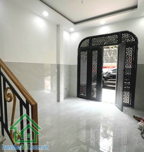 CHỈ 10,5 TỶ – NHÀ LÊ VĂN SỸ – HẺM XE HƠI ĐỖ CỬA – 4 PN – 5 WC