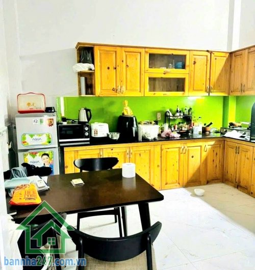 HXH 6M THÔNG BÀN CỜ - PHẠM VĂN CHIÊU – 60M² (4 x 15) – 3 TẦNG BTCT – 3 PN - 3 WC - 6,9 TỶ