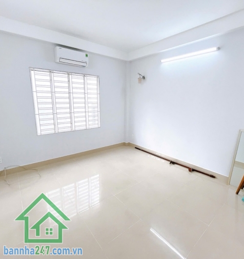 MTKD LÊ SAO – PHÚ THẠNH, TÂN PHÚ – DT(4 x 18)M - ĐƯỜNG NHỰA12M - LỀ 3M – ĐANG CHO THUÊ 17,5 TRIỆU/THÁNG