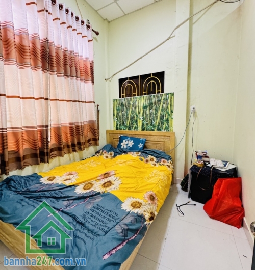 NHÀ MỚI LẠC LONG QUÂN - ÂU CƠ TÂN BÌNH – HẺM XE HƠI – 47M2 NỞ HẬU – NGANG 4.6M – 2 TẦNG – CHỈ 5.4 TỶ TL Diện tích: 47m2, ngang 4.4m nở hậu đẹp. Kết cấu: 1 trệt + 1 lầu. 3PN - 2WC. 