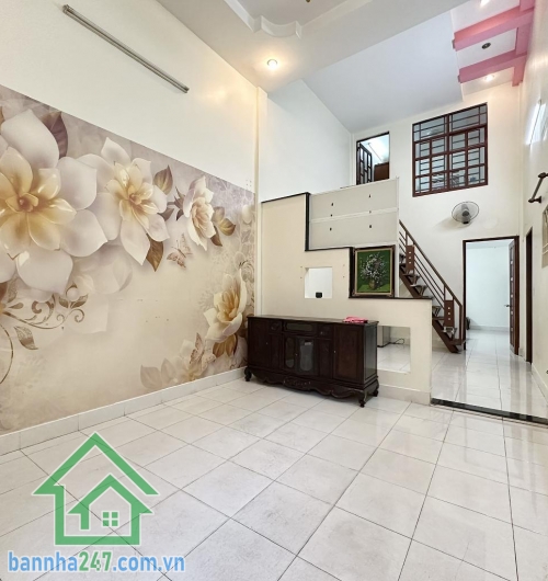 CHỈ 7 TỶ - NHÀ ĐẸP P5 TÂN BÌNH - HẺM ÔTÔ - MT 5M  Hẻm 4m thông Hoàng Sa - CMT8, vài bước ra chợ, Vissan, CA phường – cực kỳ an ninh. 