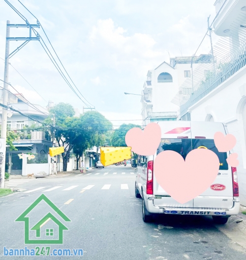 CHỈ 5.1 TỶ (TL) – MTKD LÊ LỘ – 36M² – 2 TẦNG – NHÀ ĐẸP ĐANG CHO THUÊ. Mặt tiền hiếm, đường xe tải tránh, thuận tiện vừa ở vừa kinh doanh hoặc mở văn phòng công ty. 