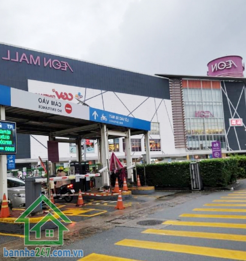 CHỈ 3,65 TỶ – NHÀ 4 TẦNG BTCT – SÁT AEON TÂN PHÚ – HẺM 3M – 3 PHÒNG NGỦ – 4WC Diện tích: 21.2m² (DTXD: 18.1m², DTSD: 72m²) Kết cấu: 1 trệt, 3 lầu, sân thượng, 3PN – 4WC
