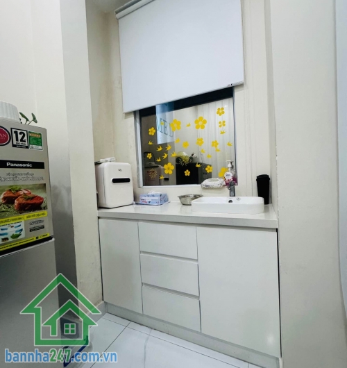 CHỈ 8.9 TỶ TL -  MẶT TIỀN TÂN SƠN NHÌ – 4 TẦNG – KINH DOANH ĐỈNH – 5 PN – 3WC