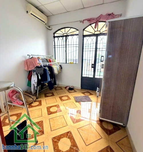 NHỈNH 4 TỶ - NHÀ TRẦN THỊ TRỌNG – HẺM 4M THÔNG – GẦN CHỢ TÂN TRỤ DT 38m² – 2 Tầng – 2PN – 2WC Khu vực dân trí cao, di chuyển 3 phút ra 3 phút ra Cộng Hòa, Etown