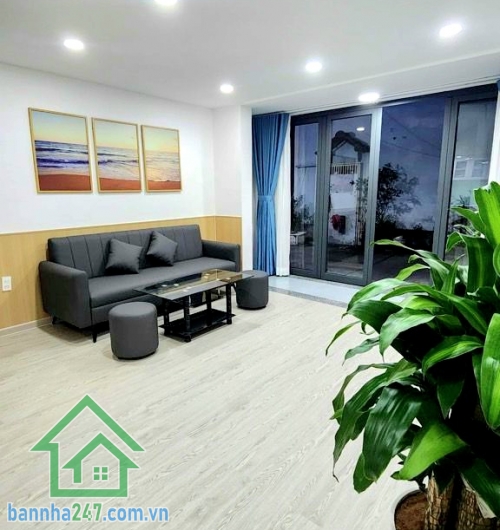 CHỈ 4.9 TỶ – HXH THÔNG HƯƠNG LỘ 2 – 40M² – 3PN – 3WC – NHÀ ĐẸP ĐỦ CÔNG NĂNG * Diện tích: 4 x 10m – 40m² * Kết cấu: 2 tầng**, 3 phòng ngủ, 3WC * Hẻm xe hơi thông Mob 0933144037