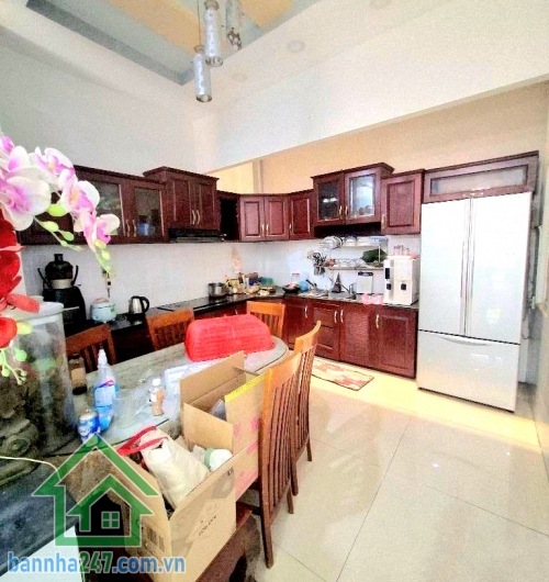 CHỈ 8,1 TỶ (TL) - BIỆT THỰ MINI 3 TẦNG – NGANG 8M HIẾM – XE TẢI TRƯỚC NHÀ - 4PN - 4WC - NGAY NGÃ TƯ BỐN XÃ – GIÁP TÂN PHÚ & Q11 Diện tích: 8 x 12m – vuông vức