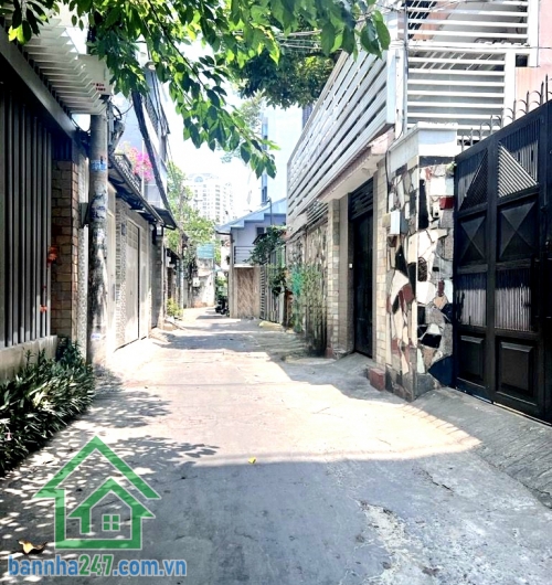 CHỈ 8,4 TỶ – NHÀ 5 TẦNG BTCT – HẺM XE TẢI – SÁT MẶT TIỀN BÌNH THỚI – TRUNG TÂM Q11 - 3PN - 4 WC Đường Bình Thới – Quận 11 Vị trí sầm uất, vài bước ra mặt tiền