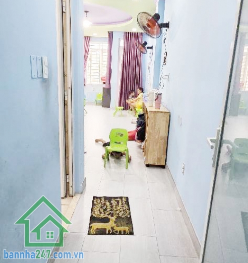 CHỈ 16 TỶ  - MẶT TIỀN TÊN LỬA – SIÊU KINH DOANH ĐA NGÀNH – 4x26.5m – 4 TẦNG –  Vị trí vàng: Mặt tiền Tên Lửa, khu kinh doanh sầm uất bậc nhất Bình Tân – tuyến tuyến đường thương mại tập trung chuỗi cửa hàng, showroom, ngân hàng, spa, cafe...