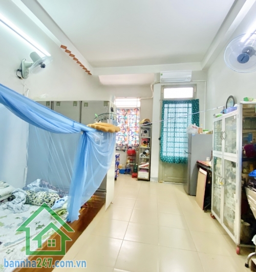 NHỈNH 10 TỶ - HXH – GIÁP KHU BẮC HẢI – NHÀ 4 TẦNG – 10PN – VỪA Ở VỪA CHO THUÊ