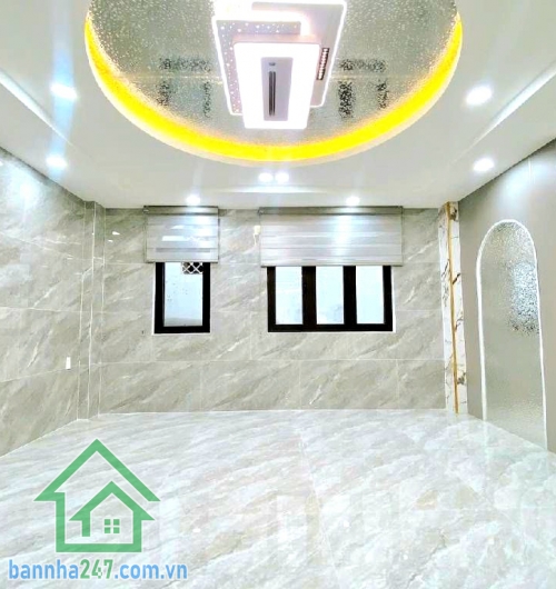 CHỈ 14 TỶ – KHU HỌ LÊ TÂN PHÚ – NHÀ 5 TẦNG CÓ THANG MÁY - 4PN – 5WC Diện tích: 85m² (5 x 17m) – ngang lớn hiếm khu Kết cấu: 1 trệt + 1 lửng + 3 lầu (5 tầng)Thang máy cao cấp 450kg- 4PN – 5WC. HẺM XE HƠI THÔNG, khu dân cư hiện hữu, di chuyển thuận tiện
