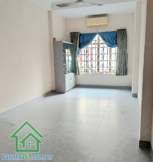 CHỈ 9,5 TỶ – SIÊU PHẨM HẺM NHỰA 7M – KHU VIP CỘNG HÒA – HOÀNG HOA THÁM (P.13, TÂN BÌNH) – 4 TẦNG – 4PN – SỔ CHUẨN * Nhà chính chủ gấp bán, vị trí cực hiếm.