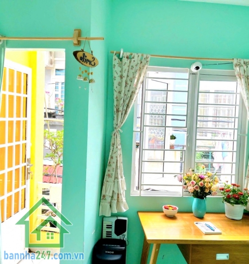 CHỈ 3,86 TỶ – NHÀ 2 TẦNG ĐÚC – HẺM XE HƠI – LÊ THÚC HOẠCH – TÂN PHÚ Vị trí: hẻm xe hơi đỗ cửa, ngay chợ Tân Hương, thuận tiện di chuyển Vườn Lài – Lũy Bán Bích, gần trường học, UBND phường.  