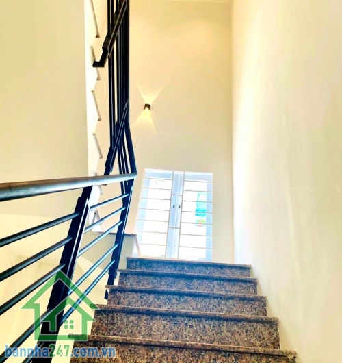 CHỈ 6,89 TỶ - HXH XE TẢI THÔNG – SÁT MT HƯƠNG LỘ 2 - 3 TẦNG – DT 48M² - NGAY NGÃ TƯ BỐN XÃ – GIÁP TÂN PHÚ – HIẾM NHÀ BÁN