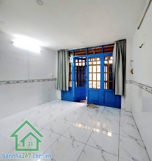 CHỈ 4,55 TỶ – MẶT TIỀN TRẦN THỦ ĐỘ – TRUNG TÂM TÂN PHÚ - 2PN – 2WC 2 TẦNG – 36m² (4,1×9,2m nở hậu) – 2PN – 2WC Kết cấu: 1 trệt – 1 lầu, 2 phòng ngủ, 2WC. Ngang 4,1m nở hậu 4,2m tài lộc, phong thủy đẹp. Mặt tiền kinh doanh, khu Họ Lê – phân lô đồng bộ – sầ