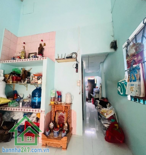 CHỈ 2,99 TỶ - NHÀ HẺM 5M – XE TẢI VÀO TỚI NHÀ – TÂY THẠNH TÂN PHÚ.  DT: 20m² (3 x 10) – 2 tầng – 2PN – 2WC  Căn góc, thoáng mát, sổ vuông đẹp. Phù hợp gia đình trẻ mới cưới. 