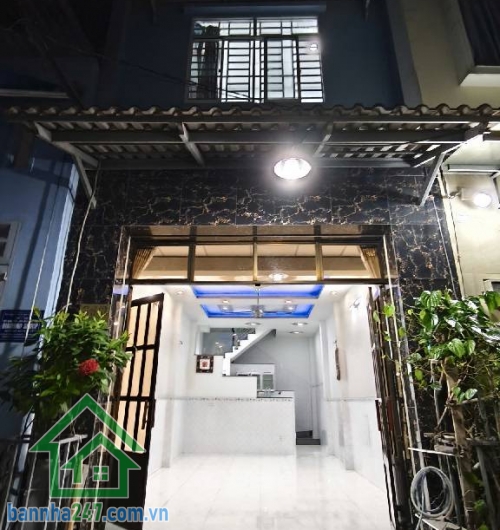 NHỈNH 4 TỶ – NHÀ 2 TẦNG HẺM XE HƠI 5M – NGÃ TƯ 4 XÃ, BÌNH TÂN DT: 4x10m, vuông vức, công nhận đủ. Kết cấu: 1 trệt 1 lầu, 2PN – 2WC, đầy đủ công năng. Hẻm Xe hơi. 