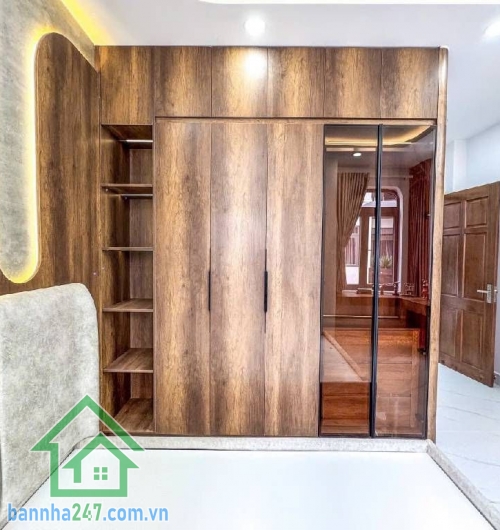7,3 TỶ (TL) – HXH 6M – NGAY LÔ TƯ – NHÀ 5 TẦNG SIÊU HIẾM - DTSD 212m² – 5PN – 6WC – TẶNG FULL NỘI THẤT Diện tích đất: 4m x 12m – 48m² Diện tích XD:212m² 