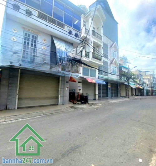 CHỈ 6,99 TỶ – MTKD PHÚ THỌ HOÀ – NGAY TRUNG TÂM PHỐ TƠ LỤA - DT: 52M² (5.7 × 11)m - 2 TẦNG -  DT: 5.7 × 11m – Vuông vức – Hẻm rộng như mặt tiền Vị trí siêu đắc địa