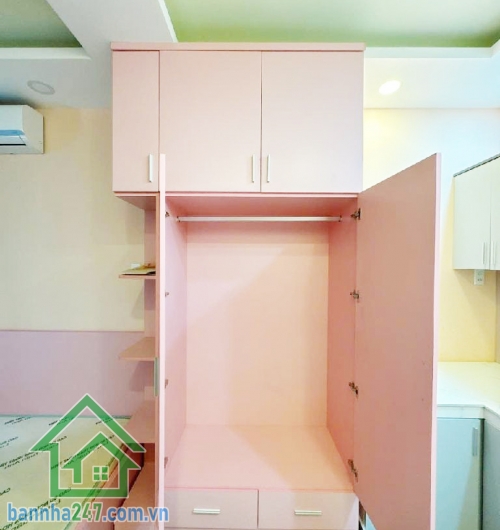 CHỈ HƠN 7 TỶ – CHDV 33M² X 5 TẦNG – DÒNG TIỀN 18-26TR/THÁNG – QUẬN 10, NGAY NGÃ 7 LÝ THÁI TỔ Diện tích: 33m², nở hậu, sổ hồng chính chủ, hoàn công đầy đủ Kết cấu: 1 trệt, 1 lửng, 3 lầu kiên cố  - Công năng: 3PN – 5WC, có thể cải tạo thành 4PN - Hiện đang 