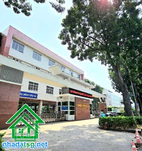 CHỈ 7,6 TỶ – BỜ BAO TÂN THẮNG – NGAY AEON TÂN PHÚ – ĐƯỜNG 12M (VỈA HÈ 3M) – DT: 60M² (4 X 15)M - 3 TẦNG BTCT  Bờ Bao Tân Thắng – Tân Phú- khu vực sầm uất, cực kỳ phù hợp vừa ở vừa kinh doanh - Diện tích: 60m² (4m x 15m) – sổ vuông A4  