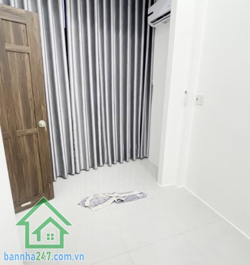 CHỈ 2,66 TỶ - SIÊU PHẨM NHÀ Ở LIỀN - 3 TẦNG – NGAY GÒ DẦU, SÁT AEON TÂN PHÚ - 2PN, 3WC  Diện tích: 3 x 4.45m, xây 3 tầng. Thiết kế 2PN, 3WC, nhà mới đẹp, chỉ cần xách vali vào ở ngay.