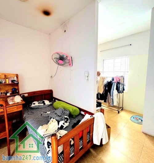 CHỈ 5,2 TỶ – NHÀ TRẦN VĂN ƠN – TÂN PHÚ – Ở NGAY - 46m² – 3 TẦNG – 3PN – 3WC – NHÀ ĐẸP  Diện tích: 46m² - 1 trệt + 2 lầu (3 tầng) 3 PN – 3 WC (mỗi phòng 1 WC riêng)