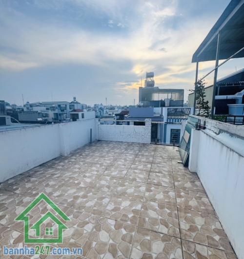 CHỈ 5.3 TỶ – NHÀ ĐẸP 4 TẦNG – FULL NỘI THẤT XỊN – NGAY NGÃ TƯ GÒ MÂY, AEON TÂN PHÚ.  DT: 4x10m – vuông vức, phong thủy tốt. 1 trệt 2 lầu, 2PN rộng, 4WC riêng.