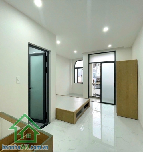 NHỈNH 8 TỶ – NHÀ 4 TẦNG ĐẸP – HẺM XE HƠI – NGAY LÊ ĐẠI HÀNH – QUẬN 11  Khu vực Lữ Gia – Âu Cơ – Lý Thường Kiệt – giáp Quận 10 & Tân Bình. Hẻm xe hơi tới tận nơi