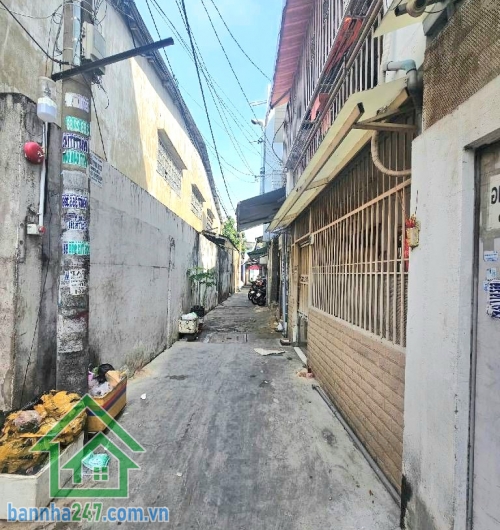 CHỈ 4,6 TỶ – NGAY ĐẦM SEN – ĐẤT VÀNG TRUNG TÂM TÂN PHÚ – HẺM XE HƠI – CƠ HỘI XÂY TỔ ẤM LÝ TƯỞNG! VỊ TRÍ KIM CƯƠNG – CỰC HIẾM Nằm ngay trung tâm sầm uất quận Tân Phú
