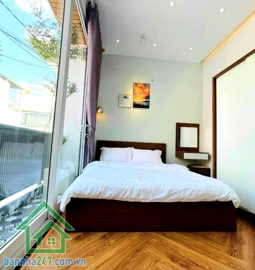 CHỈ 4,95 TỶ (TL) – THỐNG NHẤT, GÒ VẤP – NHÀ MỚI, FULL NỘI THẤT - HẺM THÔNG – Ô TÔ NHỎ NGỦ TRONG NHÀ – CĂN GÓC 2 MẶT THOÁNG Diện tích: 36m² (4 x 9) – Vuông A4