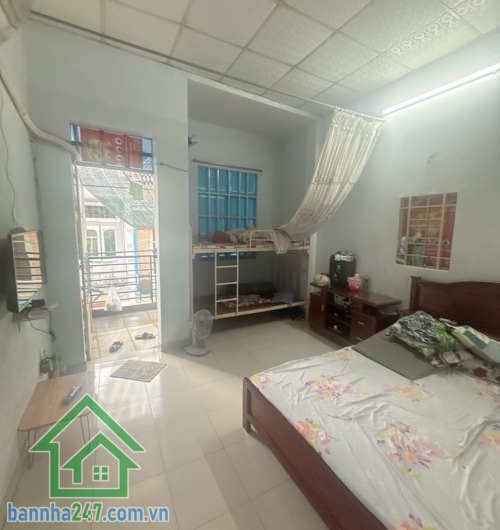 NHỈNH 4 TỶ - 50m ra mặt tiền Lê Văn Quới – hẻm xe hơi 5m thông tứ hướng. Gần chợ, trường học các cấp, bệnh viện, ủy ban – tiện ích bủa vây
