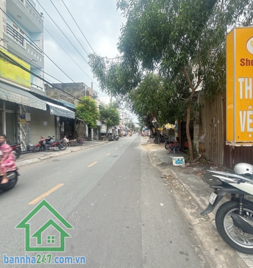 MTKD ĐƯỜNG NHỰA RỘNG 8M – LÔ GÓC 76M² – CHỈ 8,5 TỶ DT: 4 x 19m – Sổ hồng riêng, công chứng ngay.   Kết cấu: Nhà cấp 4 – Thuận tiện kinh doanh đa ngành  Gần Chợ, Trường học, Bệnh viện, UBND Quận. 
