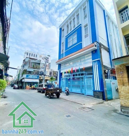 NHỈNH 10 TỶ - HXH – GIÁP KHU BẮC HẢI – NHÀ 4 TẦNG – 10PN – VỪA Ở VỪA CHO THUÊ