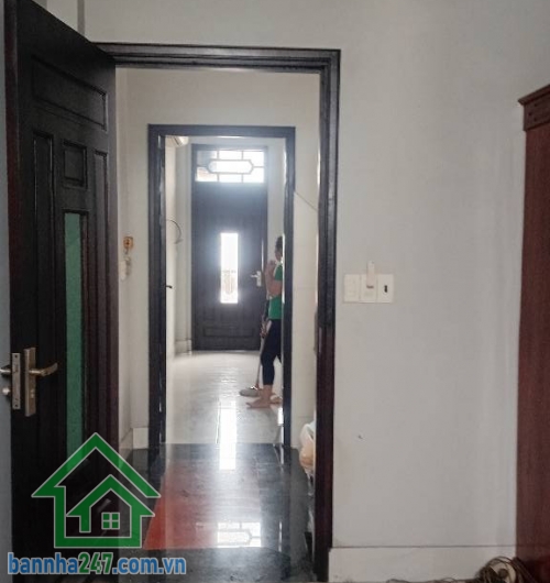 NHÀ 5 TẦNG BTCT – HẺM XE HƠI – LÊ VĂN QUỚI, BÌNH TÂN Diện tích 48.5m² (4x12m), nở hậu, sổ vuông vức  5PN - 6WC