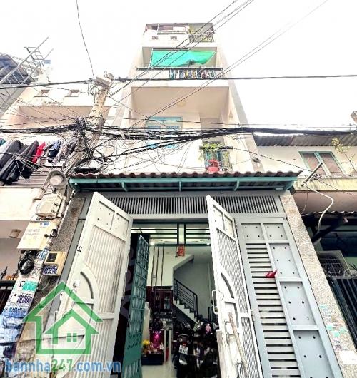 CHỈ 4,68 TỶ - NHÀ LÊ VĂN QUỚI – HẺM THÔNG – KHU NHÀ CAO TẦNG – 4 TẦNG KIÊN CỐ – 3PN 4WC Lê Văn Quới – khu dân cư hiện hữu, nhà xây đồng bộ Diện tích: 35m² (3,5m x 10m) Đúc kiên cố 3,5 tấm – tổng 4 tầng, 3 PN, 4 WC riêng từng tầng – sinh hoạt cực tiện