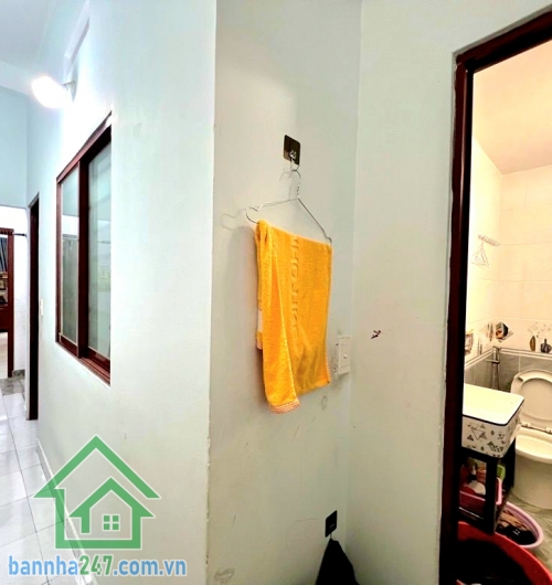 CHỈ 6,8 TỶ – NHÀ 3 TẦNG + SÂN THƯỢNG – GẦN AEON MALL TÂN PHÚ – HXH 6M - 3PN - 3WC Diện tích: 58m² (4 x 14,5m) – vuông vức Kết cấu: 1 trệt + 2 lầu + sân thượng