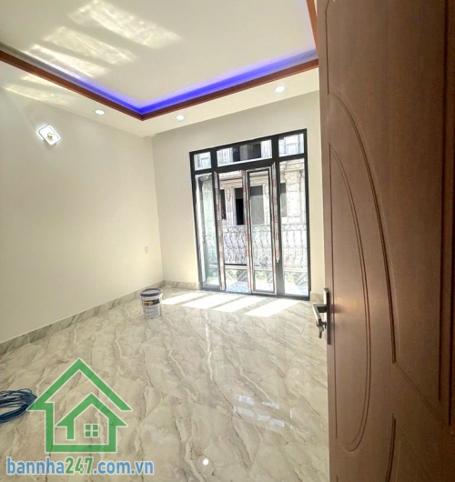 CHỈ 6,9 TỶ – HẺM NHỰA 6M – LÊ VĂN QUỚI – GẦN NGÃ TƯ BỐN XÃ - 56M² (4X14) - 4PN - 3WC DT: 56m² (4 x 14m) - 4 TẦNG BTCT - 4PN – 3WC - Phòng thờ riêng – 2 sân thượng 