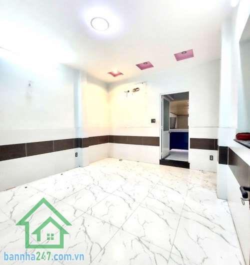 CHỈ 15,9 TỶ - MTKD – ĐƯỜNG 10M – GẦN BẢY HIỀN – SÁT TRƯỜNG CHINH - DT: 120m² (3,95/5,5 × 30m – nở hậu cực đẹp). DT: 120m² (3,95/5,5 × 30m – nở hậu cực đẹp)