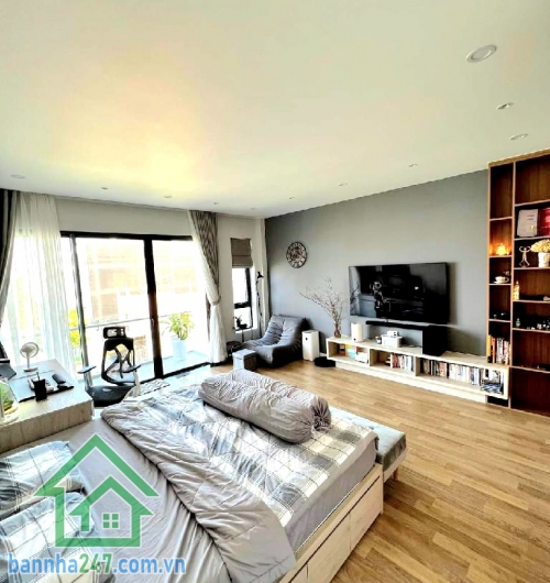 CHỈ 15.9 TỶ – NHÀ 5 TẦNG – MẶT TIỀN ĐƯỜNG 16M – KDC DƯƠNG HỒNG  DT: 100m² (5 x 20m) – xây full 5 tầng: hầm, lửng, 2 lầu, sân thượng  Gồm: 4 PN – 6WC.