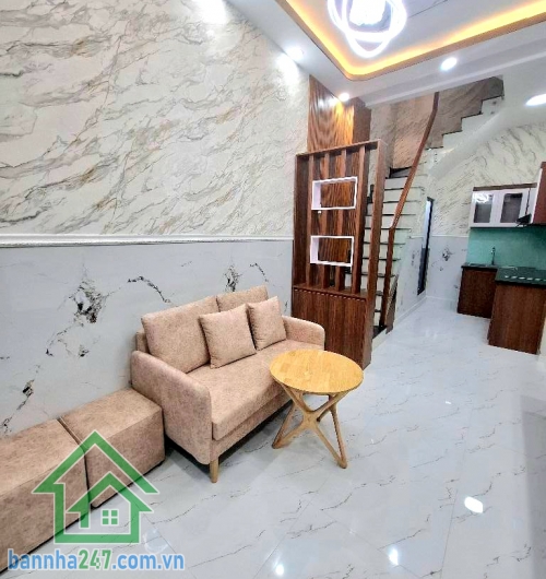 CHỈ 5,08 TỶ – TRUNG TÂM QUẬN 10 - HẺM 4M – 4 TẦNG BTCT – 3PN – 4WC - GẦN BV HÒA HẢO – CHỢ RẪY – UEH Kết cấu: 4 Tầng BTCT (1 trệt, 3 lầu), ban công thoáng, 3PN - 4WC, Đúc BTCT chắc chắn, mua về ở ngay