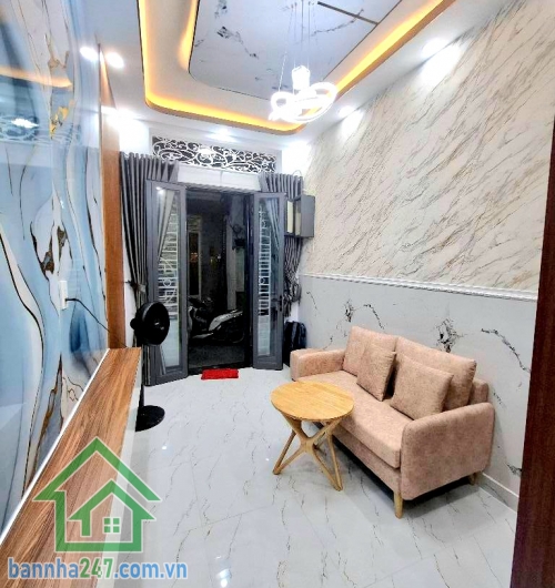 CHỈ 5,08 TỶ – TRUNG TÂM QUẬN 10 - HẺM 4M – 4 TẦNG BTCT – 3PN – 4WC - GẦN BV HÒA HẢO – CHỢ RẪY – UEH Kết cấu: 4 Tầng BTCT (1 trệt, 3 lầu), ban công thoáng, 3PN - 4WC, Đúc BTCT chắc chắn, mua về ở ngay