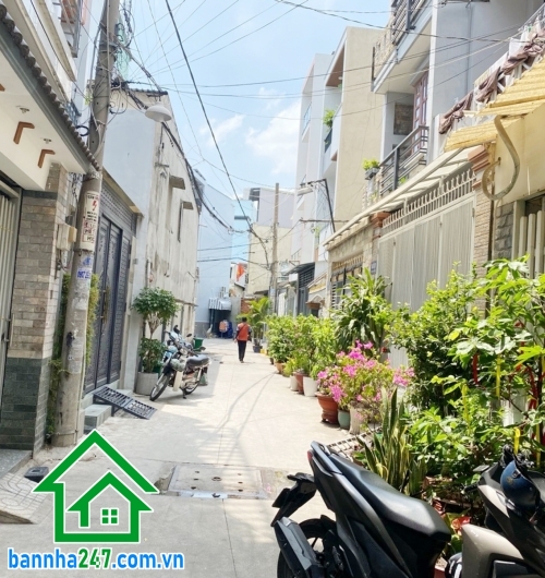 CHỈ 5.9 TỶ – NHỎ TIỀN VỪA TẦM – HẺM YÊN TĨNH SẠCH SẼ – PHÙ HỢP AN CƯ LÂU DÀI - 2PN – 2WC 