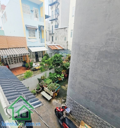CHỈ 6,79 TỶ - NHÀ MỚI 4 TẦNG – 60M² – 4PN – NGAY ĐH CÔNG THƯƠNG – AEON MALL -  4PN, 3WC  Vị trí: Khu dân trí cao, an ninh – gần Đại học Công Thương, Aeon Mall Tân Phú, siêu thị, trường học, trung tâm thương mại.