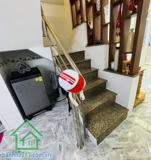 CHỈ HƠN 5 TỶ – NHÀ ĐẸP 4 TẦNG – 4PN – NGAY VÒNG XOAY ÂU CƠ – LÊ ĐẠI HÀNH – Q11. 