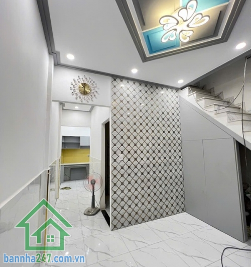CHỈ 4,05 TỶ – NHÀ MỚI SÁT BÀ HOM – XE HƠI ĐẬU CỬA – 3PN – ĐƯỜNG THÔNG XE TẢI