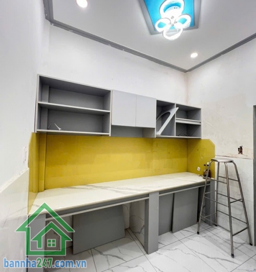 CHỈ 4,05 TỶ – NHÀ MỚI SÁT BÀ HOM – XE HƠI ĐẬU CỬA – 3PN – ĐƯỜNG THÔNG XE TẢI