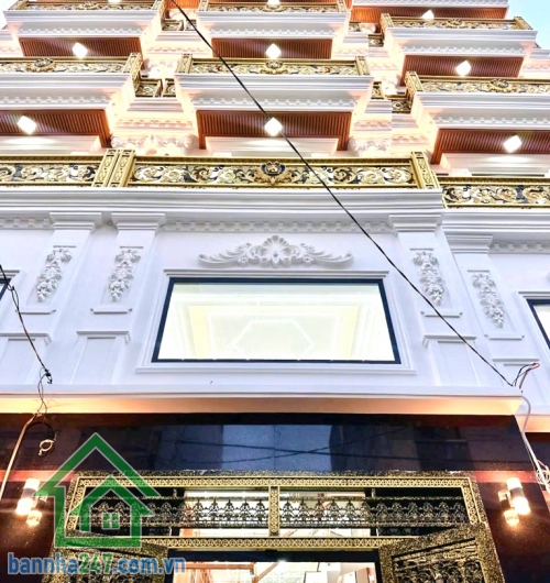 CHỈ 8,8 TỶ - HẺM XE HƠI TRÁNH – NHÀ MỚI ĐẸP – 5 TẦNG BTCT KIÊN CỐ – 1 TRỤC LÊ VĂN QUỚI – KHU ĂN UỐNG SẦM UẤT - 6PN, 6WC. Vị trí: Mặt hẻm xe hơi tránh, 1 trục thẳng.