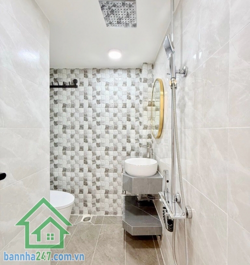 CHỈ 5,99 TỶ – HẺM XE HƠI HUỲNH VĂN BÁNH, PHÚ NHUẬN – FULL NỘI THẤT ĐẸP LUNG LINH - 3PN – 3WC 
